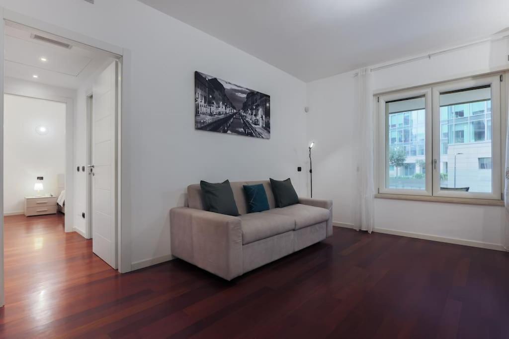 Comfort Suite Milano Centrale With Fast Wifi And Free Netflix Exterior foto